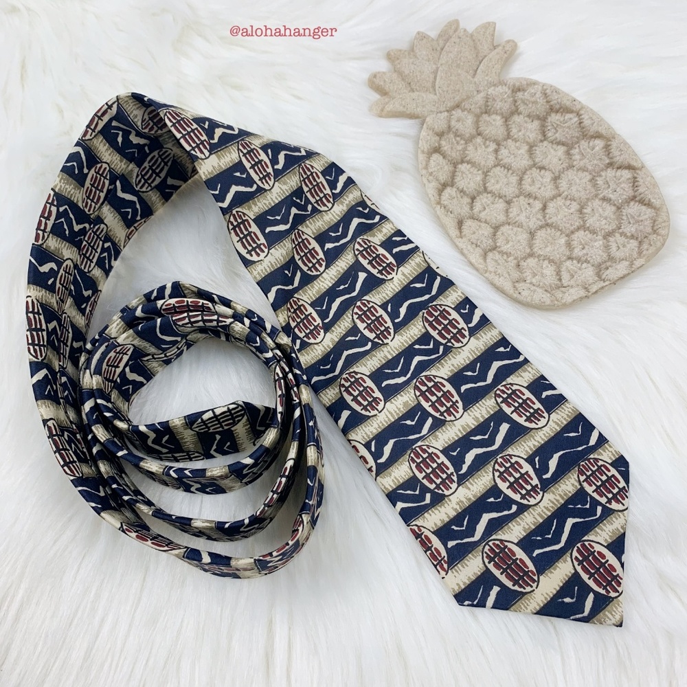 Adam & Eve 100% Pure Silk Men's Pattern Tie Professional Business Work EUC!